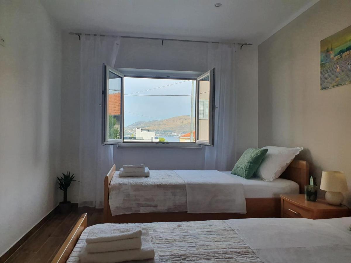 Apartments Marija Τρογκίρ Εξωτερικό φωτογραφία
