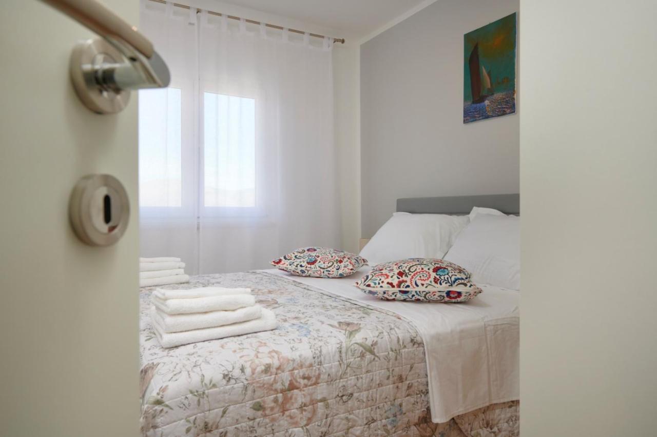 Apartments Marija Τρογκίρ Εξωτερικό φωτογραφία