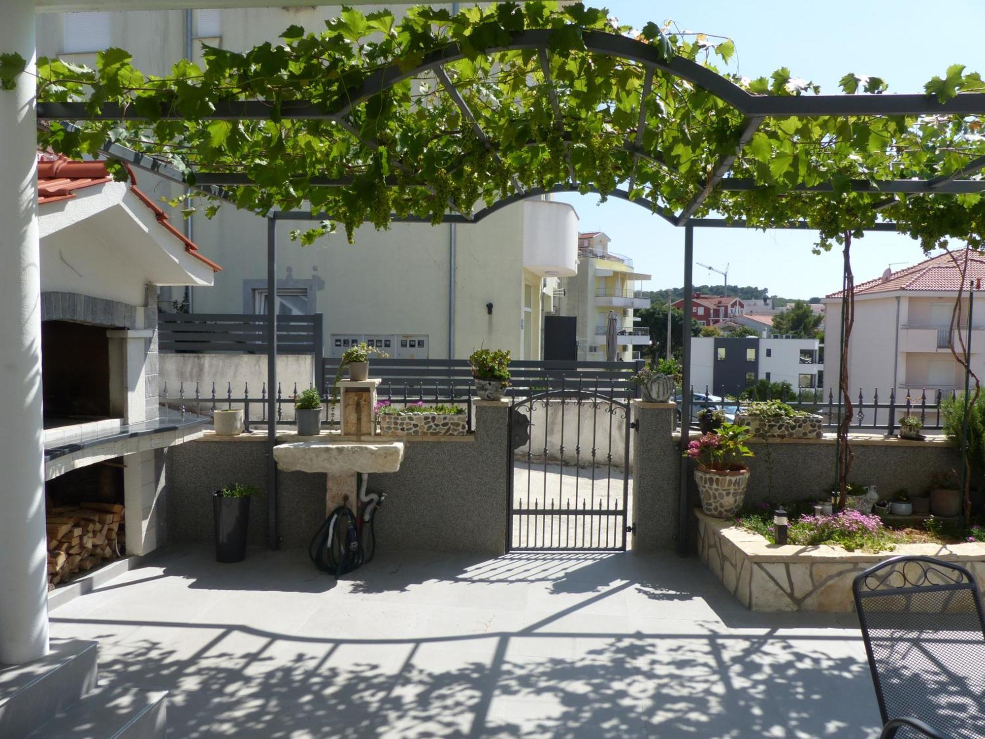 Apartments Marija Τρογκίρ Εξωτερικό φωτογραφία