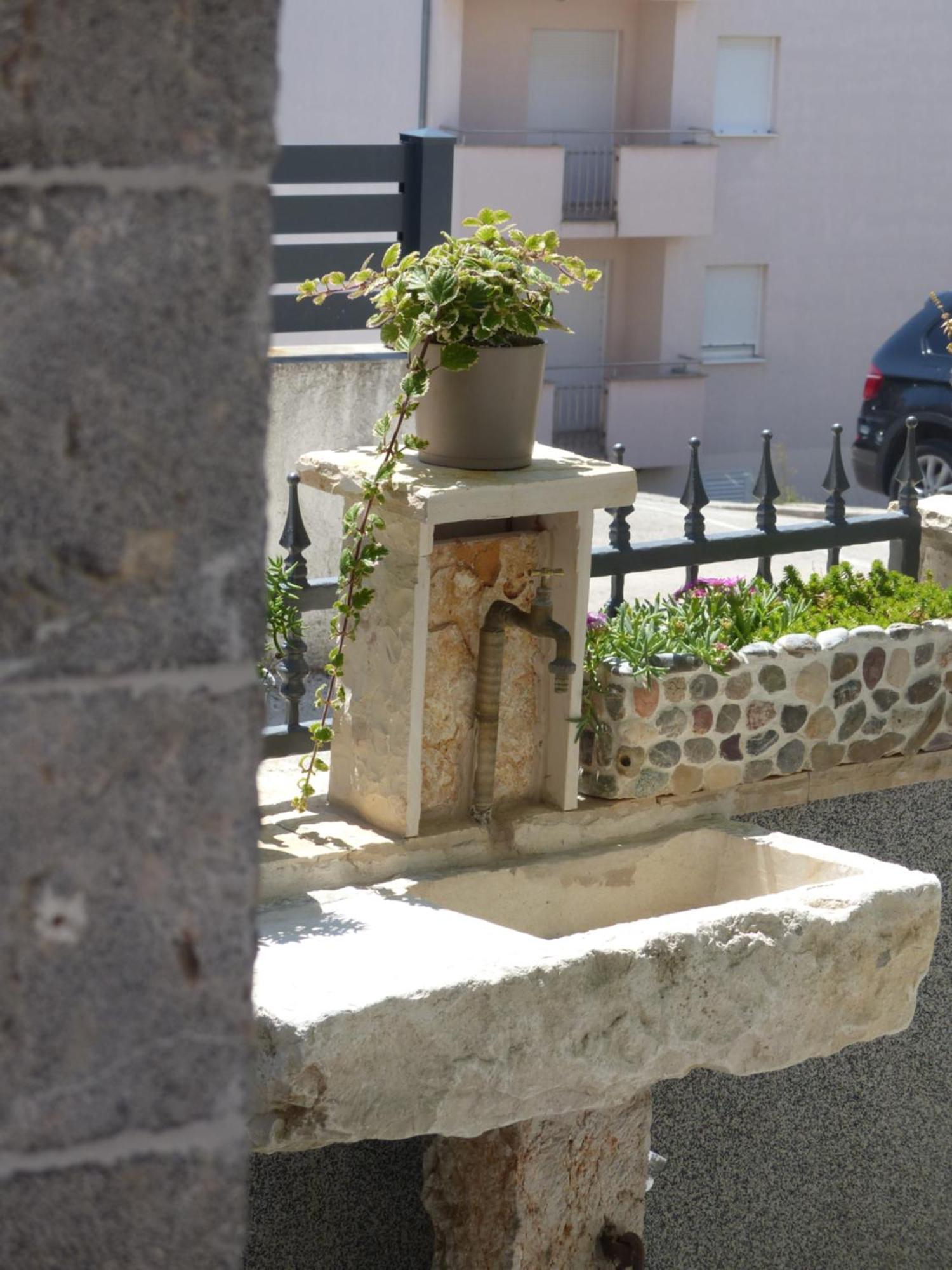 Apartments Marija Τρογκίρ Εξωτερικό φωτογραφία